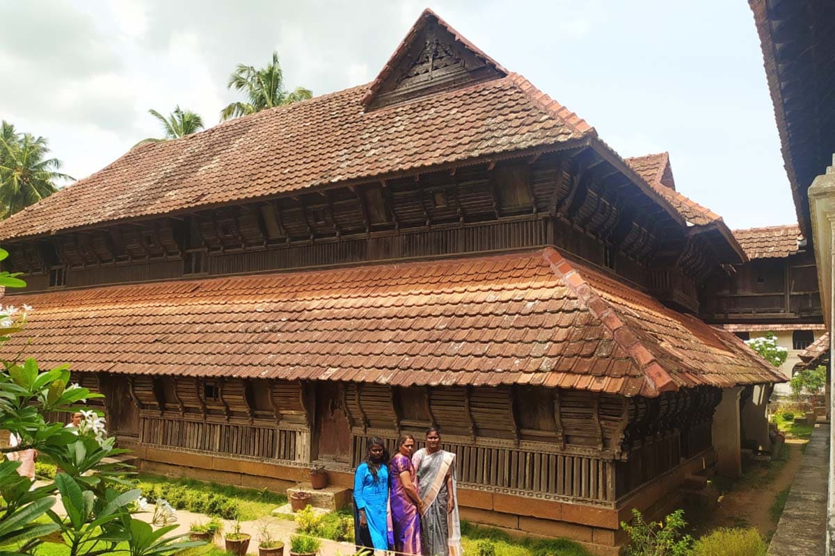 Best Couples Resorts in Paramakudi